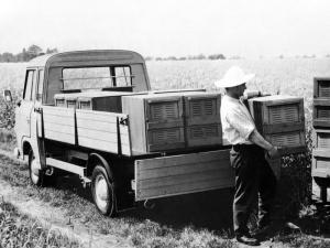 Barkas B1000 Pritschenwagen 1961 года 